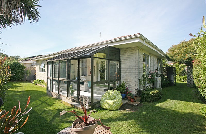 1/6A Beatty Street, South New Brighton, Christchurch - Carousel 1