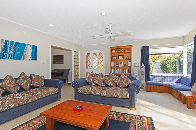 19 Chadwick Place, Highbury, Palmerston North - Carousel 2