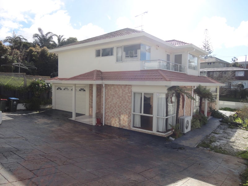 455A Hillsborough Road, Mount Roskill, Auckland - Carousel 1