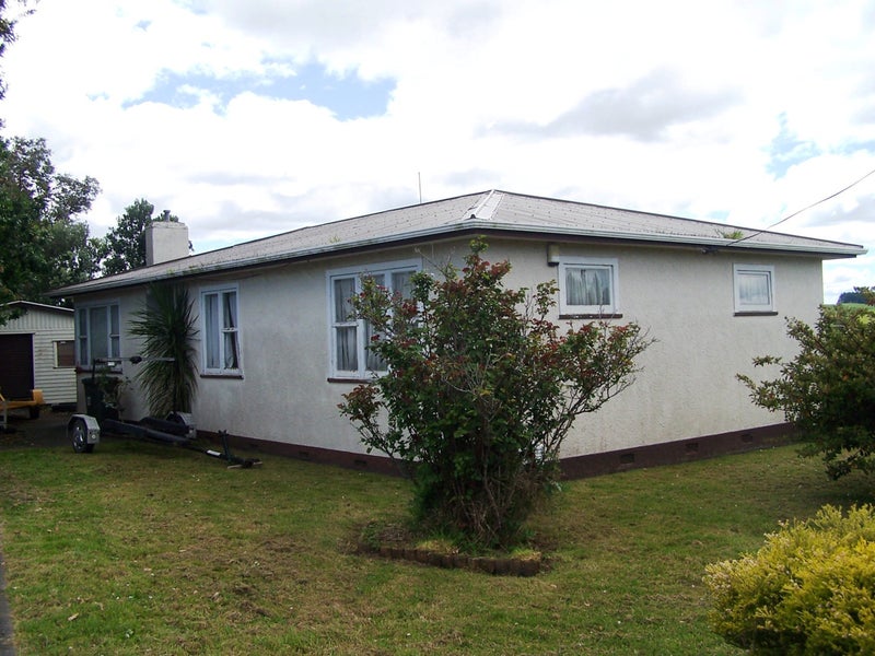111 Portal Street, Durie Hill, Whanganui - Carousel 1