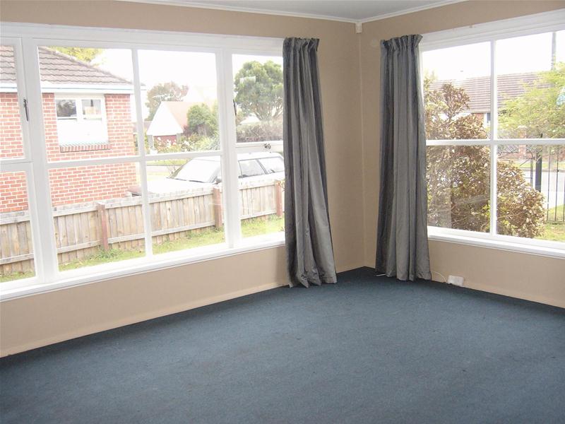 65 Momorangi Crescent, Redwood, Christchurch - Carousel 2