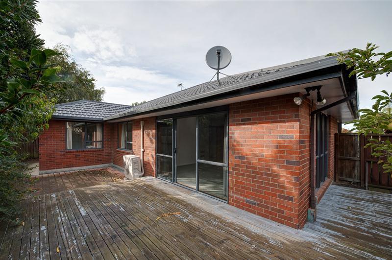 1/14 Worthy Street, Ilam, Christchurch - Carousel 2