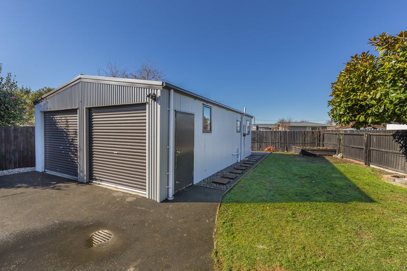 32 Sevenoaks Drive, Bryndwr, Christchurch - Carousel 25