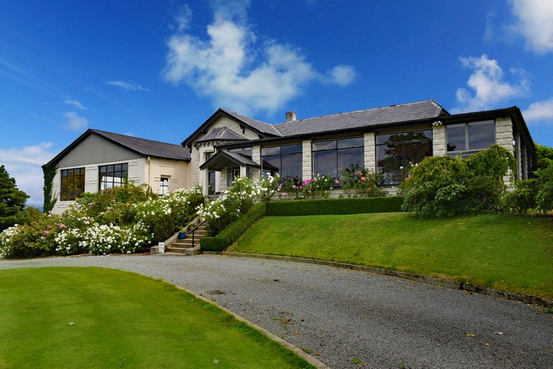 140 Perth Street, Holmes Hill, Oamaru - Carousel 1