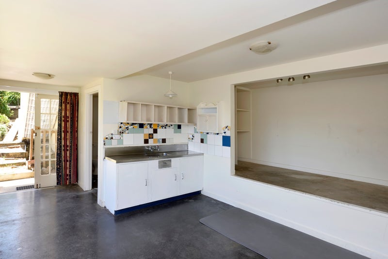 10 Charlotte Street, The Brook, Nelson - Carousel 16