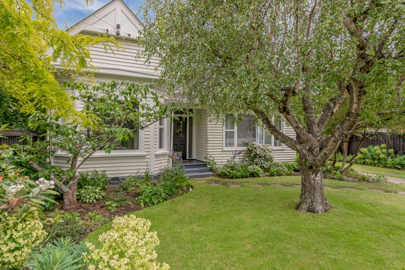 26 Bay View Road, Moncks Bay, Christchurch - Carousel 1