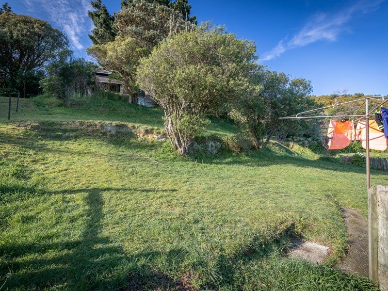 23 Northumberland Street, Cannons Creek, Porirua - Carousel 12