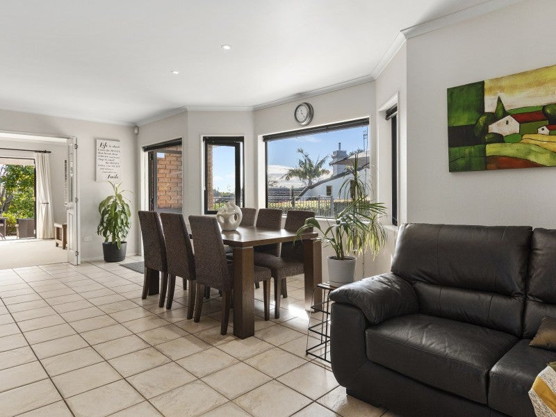 20 Richmond Heights, Bethlehem, Tauranga - Carousel 2