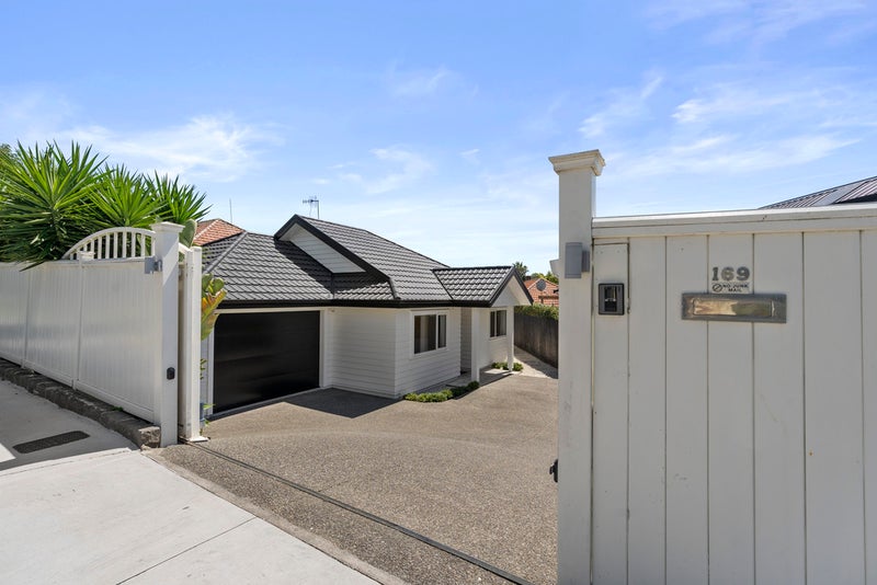 169 Meadowbank Road, Meadowbank, Auckland - Carousel 2