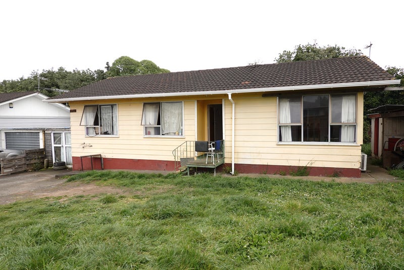 1/14 Israel Avenue, Clover Park, Auckland - Carousel 1