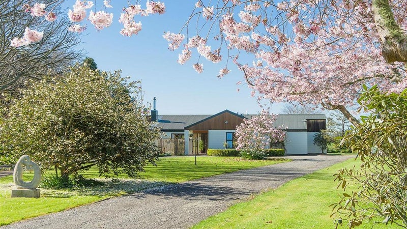 352 State Highway 3, Westmere, Whanganui - Carousel 2