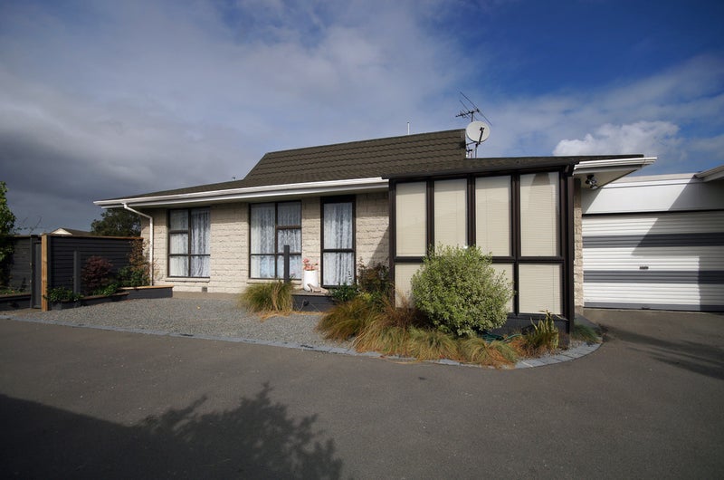 6A Neill Street, Hornby, Christchurch - Carousel 1