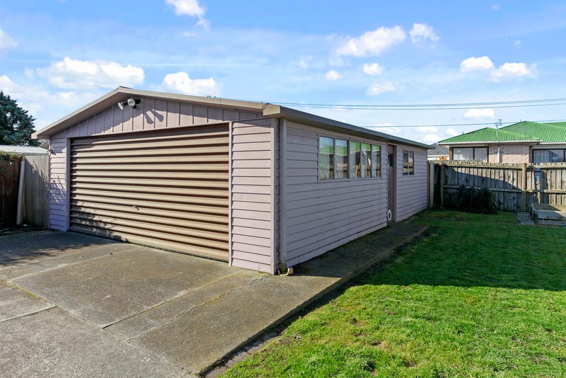 30 Vardon Crescent, Shirley, Christchurch - Carousel 11