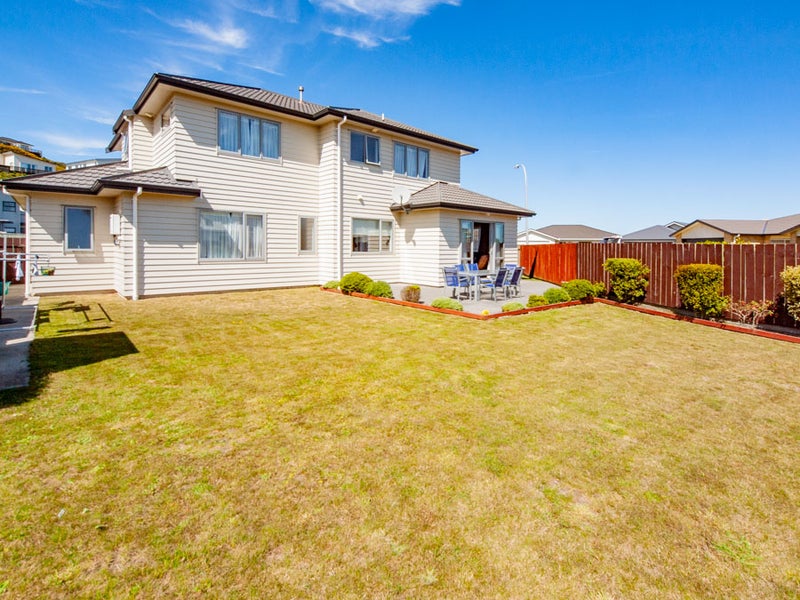 8 Montego Place, Grenada Village, Wellington - Carousel 2