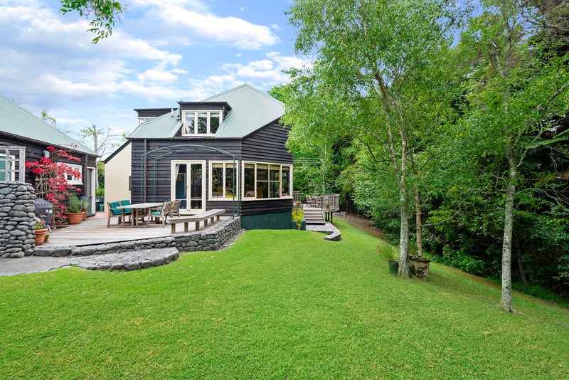 24 Lemonwood Place, The Gardens, Auckland - Carousel 2