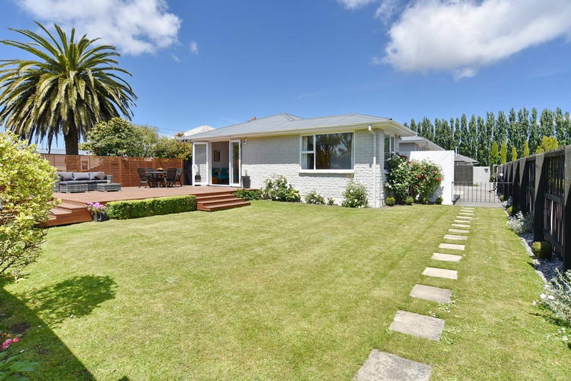 29 Darroch Street, Belfast, Christchurch - Carousel 1