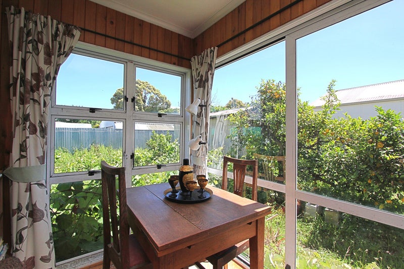124 Vigor Brown Street, Napier South, Napier - Carousel 2