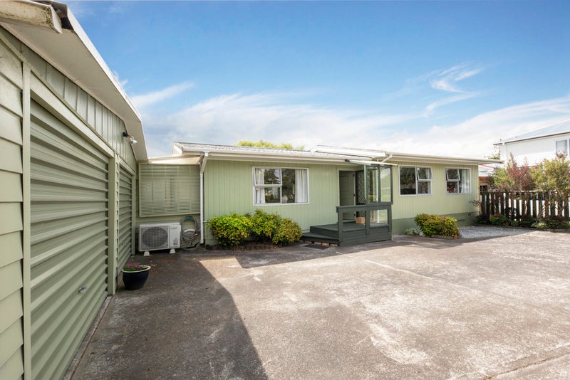 2/132 Church Street, Onehunga, Auckland - Carousel 21