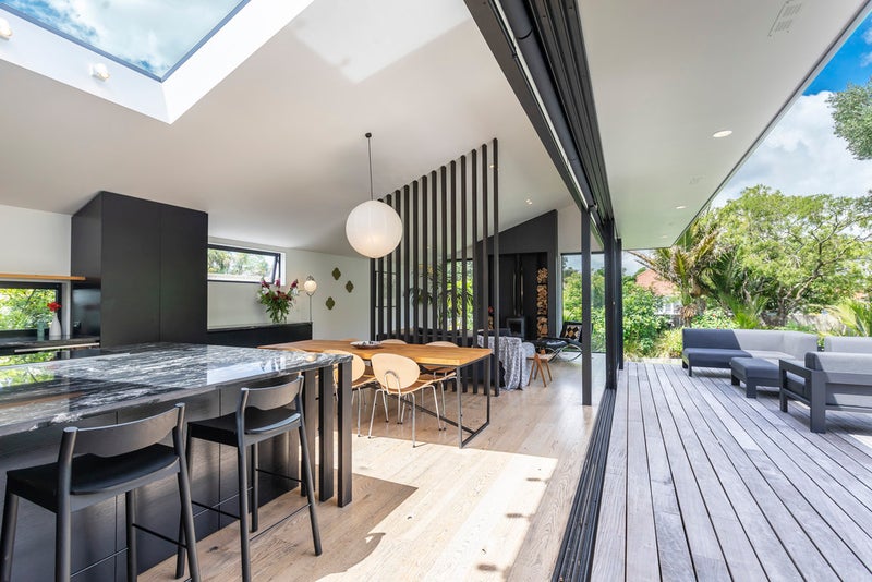 88 Gribblehirst Road, Sandringham, Auckland - Carousel 2