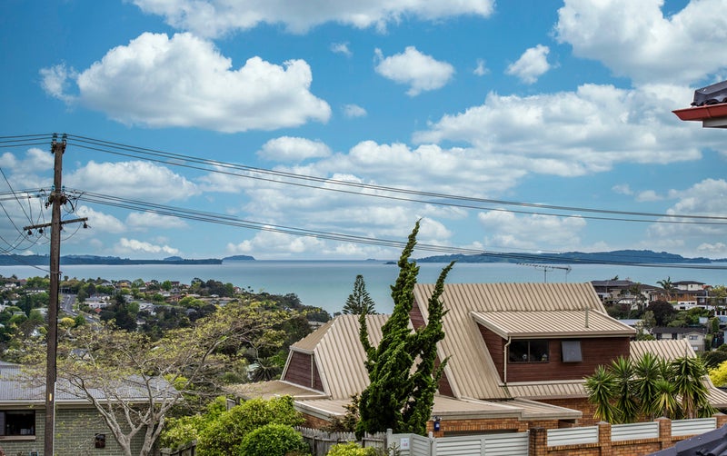 163 Sandspit Road, Shelly Park, Auckland - Carousel 2