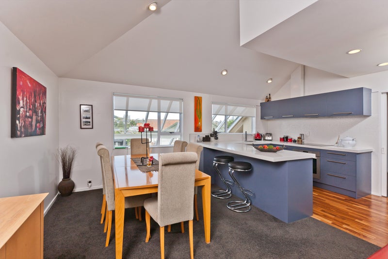 2/99 Aotea Street, Orakei, Auckland - Carousel 2