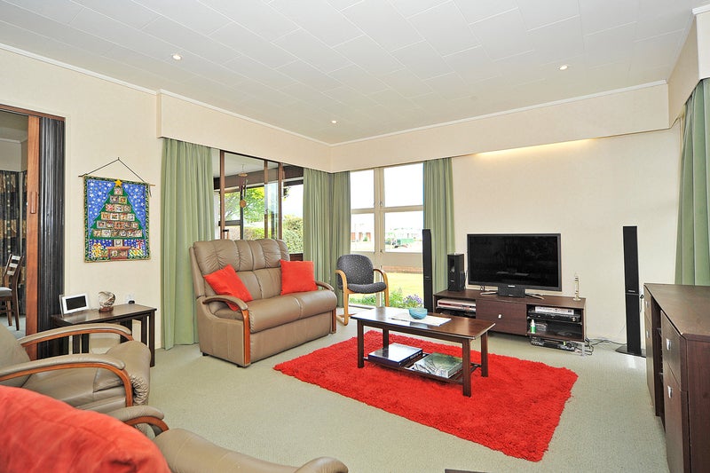 12 Browning Place, Roslyn, Palmerston North - Carousel 2