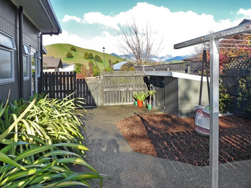 5 Fenn Place, Wakefield - Carousel 26