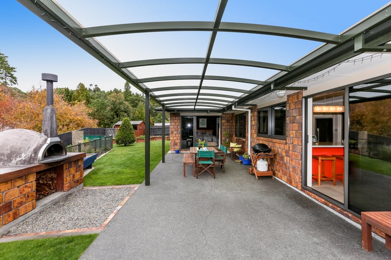 9 Aspen Place, Whalers Gate, New Plymouth - Carousel 2