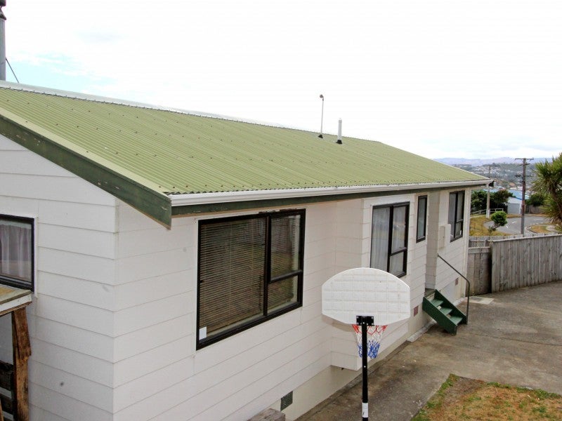 2 Tuna Terrace, Titahi Bay, Porirua - Carousel 22