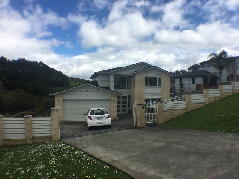93 Hugh Green Drive, Pinehill, Auckland - Carousel 1