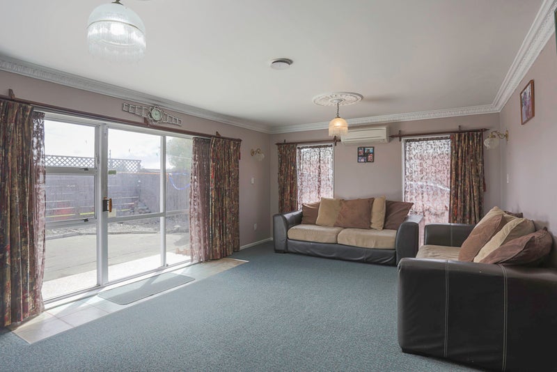 15A Woodfield Avenue, Roslyn, Palmerston North - Carousel 2