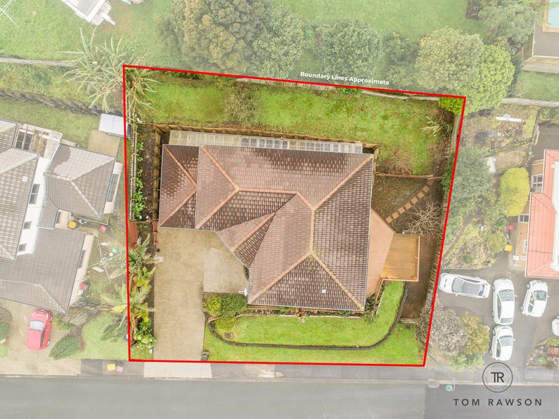 9 Piper Place, Goodwood Heights, Auckland - Carousel 20