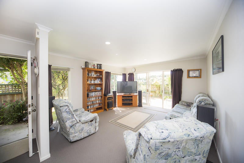 23 Sunvale Place, Gate Pa, Tauranga - Carousel 2