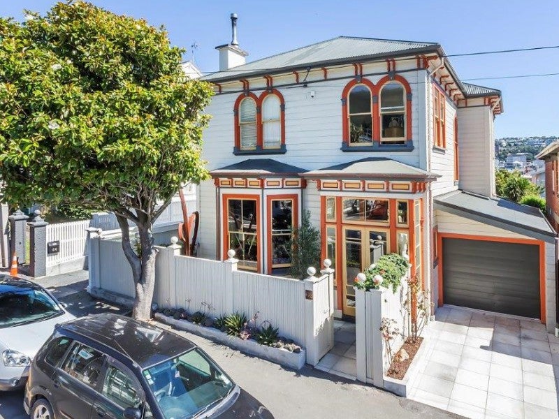 62 Brougham Street, Mount Victoria, Wellington - Carousel 1