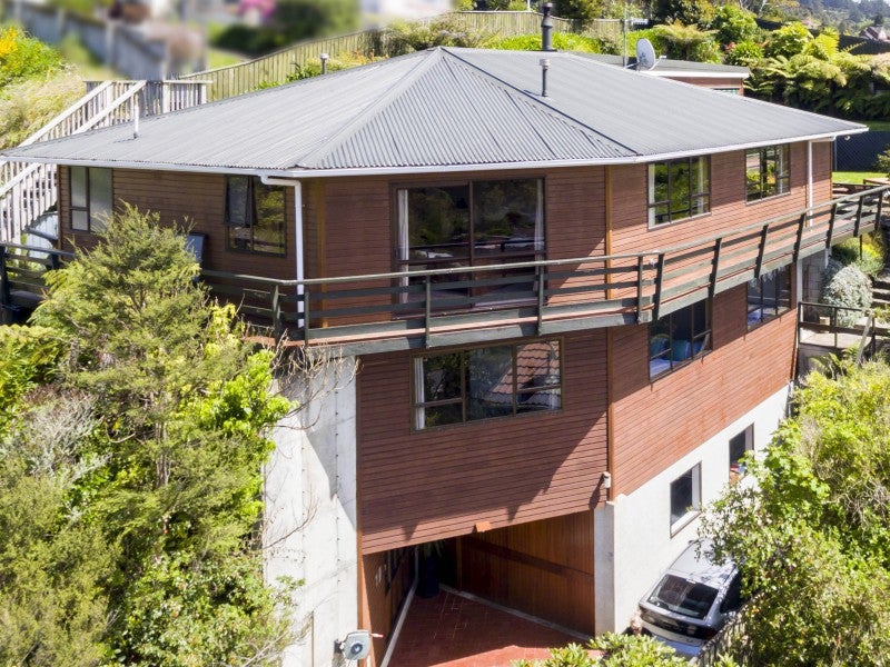 10 Wyndham Road, Pinehaven, Upper Hutt - Carousel 26