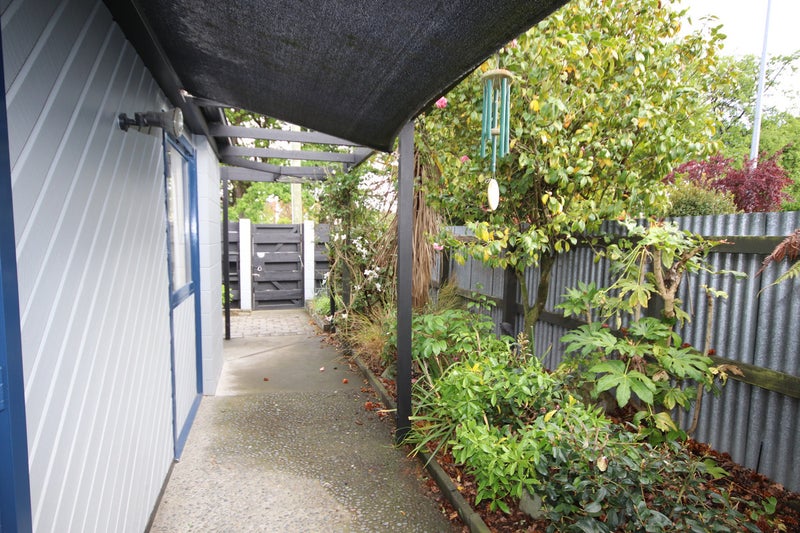 32 Oak Grove, Ashburton, Ashburton - Carousel 16