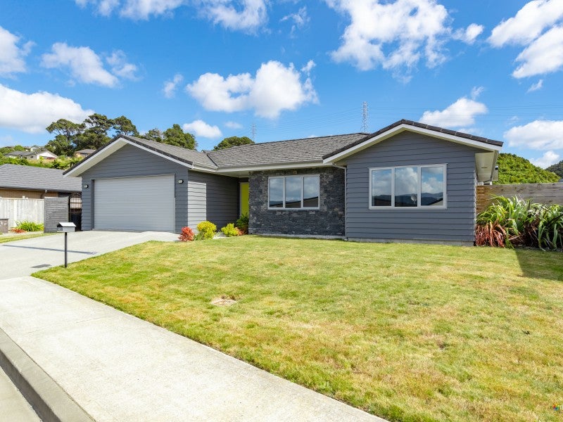 103 Riverstone Drive, Riverstone Terraces, Upper Hutt - Carousel 1