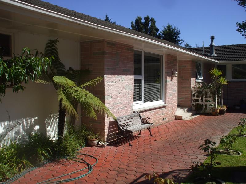 38 Cleary Street, Waterloo, Lower Hutt - Carousel 1