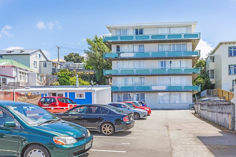 15/60 Rintoul Street, Newtown, Wellington - Carousel 2