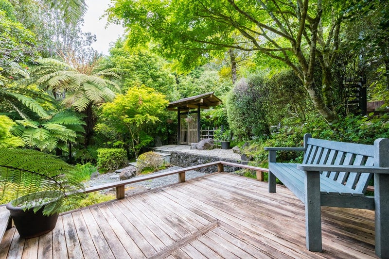 412 Scenic Drive, Waiatarua, Auckland - Carousel 2