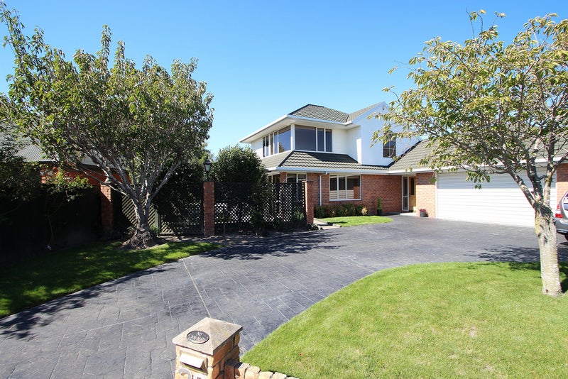29 Thornwood Place, Redwood, Christchurch - Carousel 2