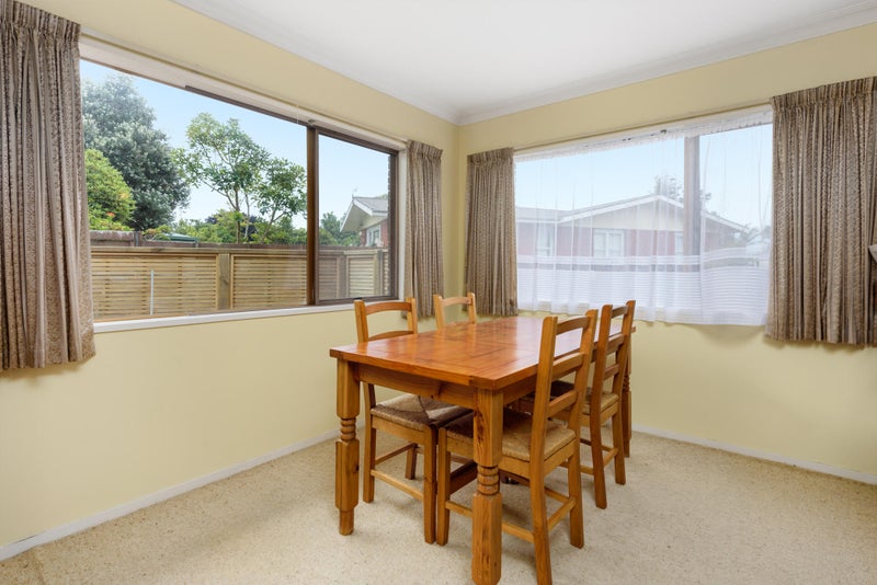 40A Kings Avenue, Matua, Tauranga - Carousel 1