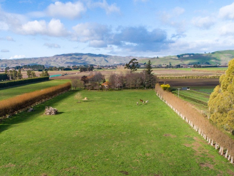 71 Rosser Road, Longlands, Hastings - Carousel 1