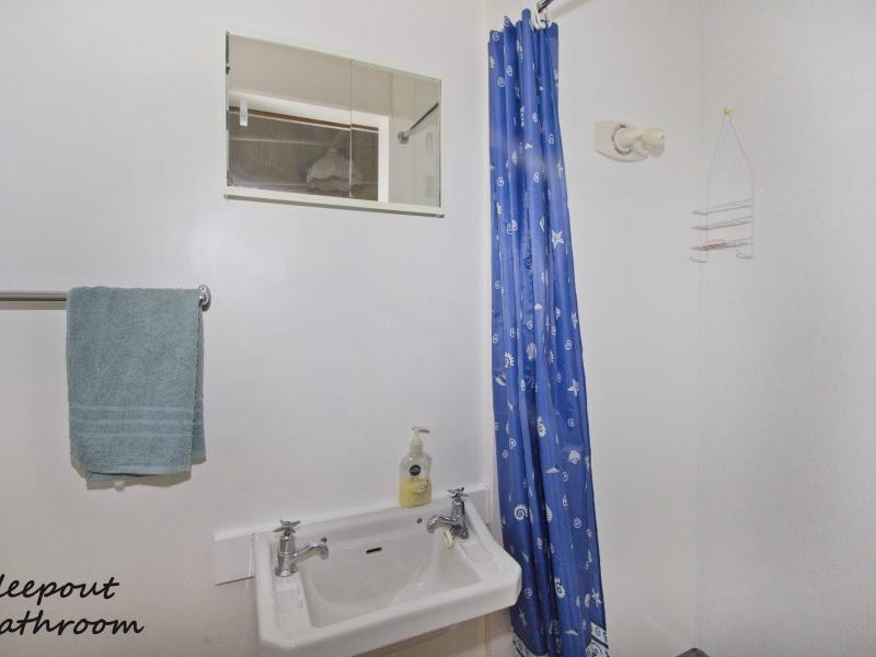 78 Trafalgar Street, Waterloo, Lower Hutt - Carousel 21