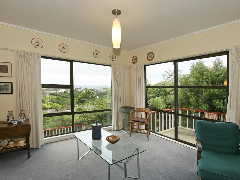 167 Miromiro Road, Normandale, Lower Hutt - Carousel 2