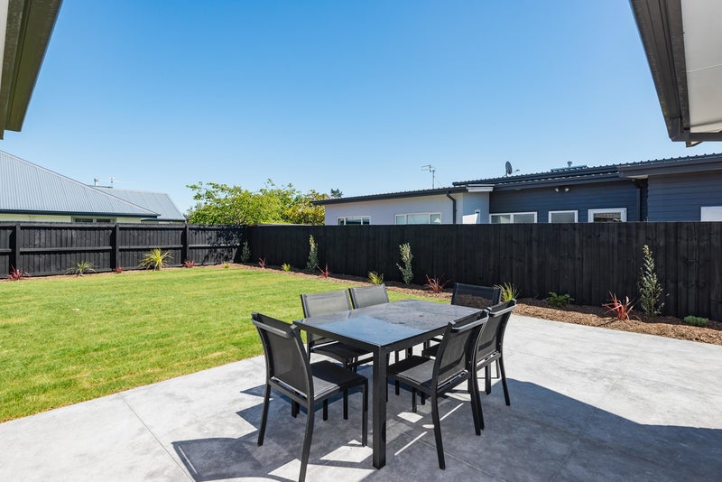 137 Aston Drive, Waimairi Beach, Christchurch - Carousel 24