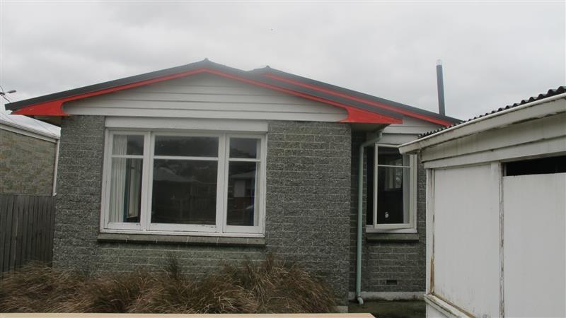 35 Surrey Street, Caversham, Dunedin - Carousel 1