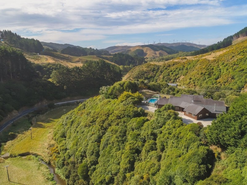 650 Makara Road, Karori - Carousel 2