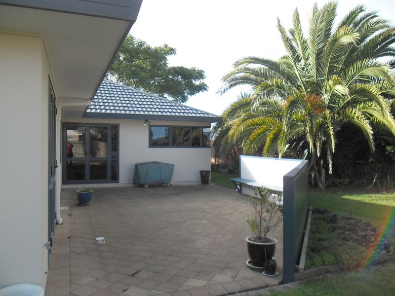 6 Genoa Close, Flagstaff, Hamilton - Carousel 4