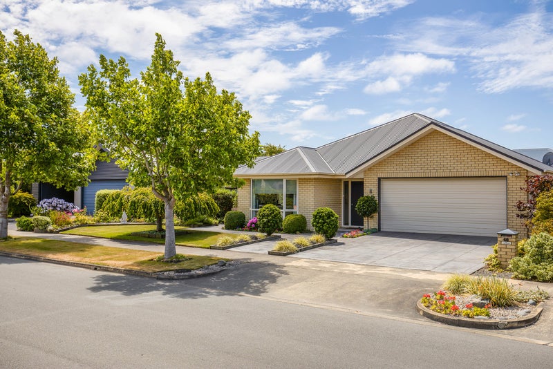 68 Beechwood Drive, Northwood, Christchurch - Carousel 2